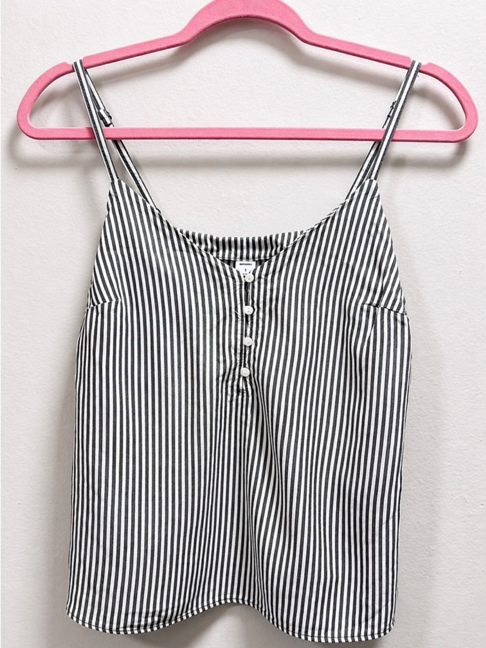 ❌SOLD❌ Old Navy Striped Cami Tank Black White Button Front Flowy Size Small S